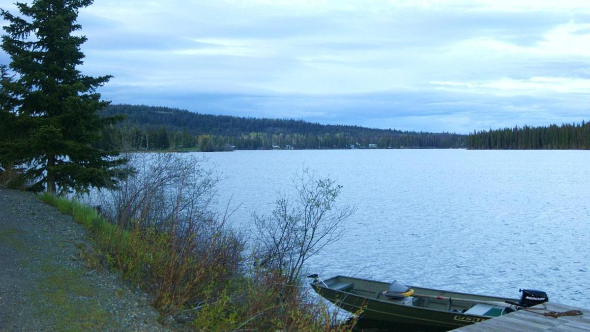 Lac Le Jeune Nature Resort Logan Lake Exterior foto