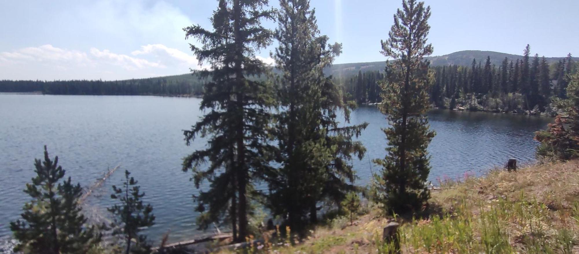 Lac Le Jeune Nature Resort Logan Lake Exterior foto